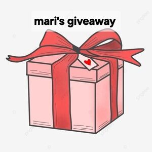 Maricquin Giveaway!!!